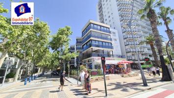 PRIMERA LINEA DE MAR - AMPLIO APARTAMENTO CON ASCENSOR EN PASEO JAIME I photo 0