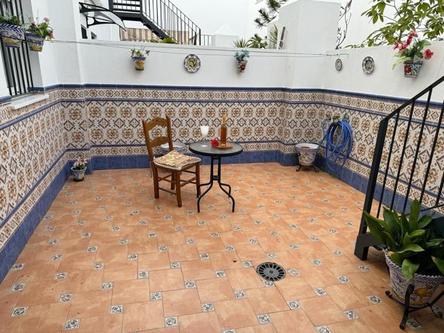 MARAVILLOSA CASA INDEPENDIENTE EN UNA UBICACIÓN PRIVILEGIADA ( PLAZA DE LAS INFANTAS) photo 0