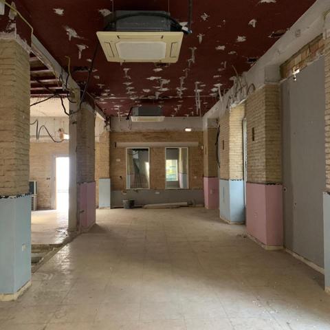 Local en venta en València de 210 m2 photo 0
