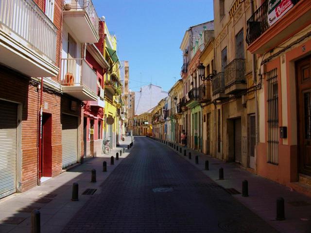 Terreno en venta en València de 90 m2 photo 0