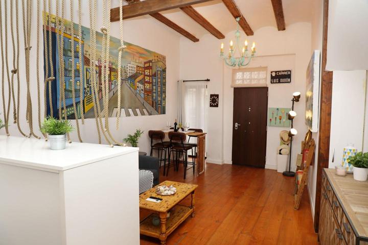 Edificio en venta en València de 260 m2 photo 0