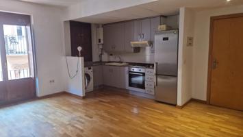 Piso en alquiler en València de 70 m2 photo 0
