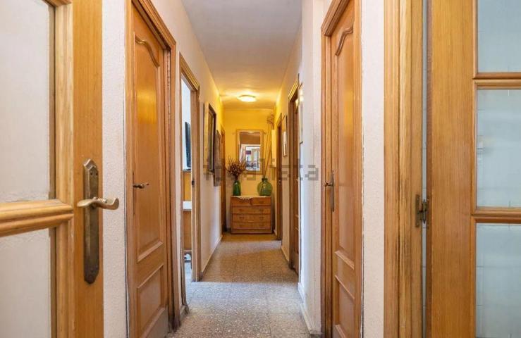 Piso en venta en València de 117 m2 photo 0