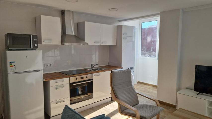 Piso en alquiler en València de 84 m2 photo 0