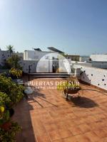 Piso en venta en Rota de 49 m2 photo 0