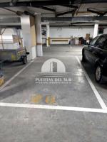 Plaza De Parking en venta en Rota de 14 m2 photo 0