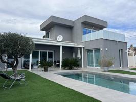 Casa - Chalet en venta en Les Tres Cales de 161 m2 photo 0