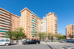 Piso en venta en Sant Pere i Sant Pau photo 0