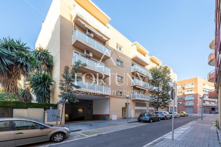 Piso en venta Calle Equador 24 en Vila-Seca. photo 0