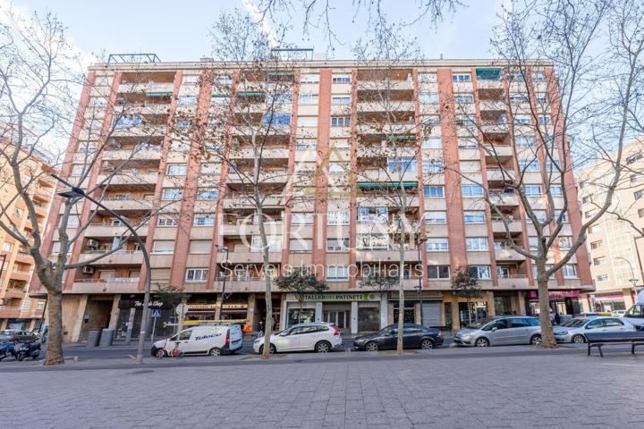 Piso en venta Passeig Prim 29 en Reus photo 0