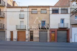 Casa en venta en Raval Carme, Les Borges Blanques photo 0