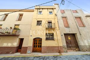 Piso en venta Calle Mosen Jacint Verdaguer 7 en les Borges del Camp photo 0