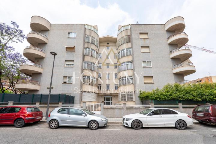 Piso en venta Calle Francesc Cros, Reus. photo 0