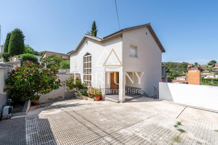 Casa en venta Calle Marinada en Castellcell del Camp. photo 0