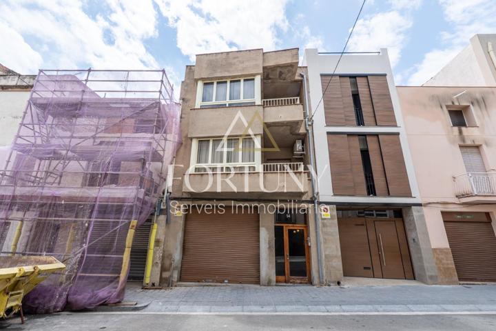 Casa en venta en calle Raval, La Canonja photo 0