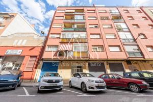 Piso en venta en calle Benidorm 22, Reus photo 0