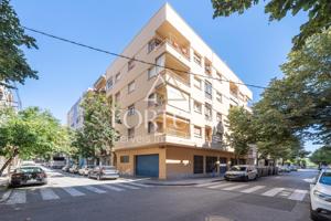 Piso en venta en Calle Vila-Seca, Reus. photo 0