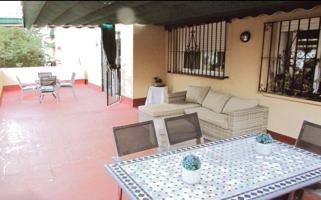 Vivienda Reformada de 3 Dormitorios con Amplia Terraza en el Centro de Estepona. photo 0