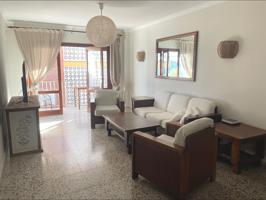 Piso en Venta en el Centro de Estepona – 3 Dormitorios, Balcón . photo 0