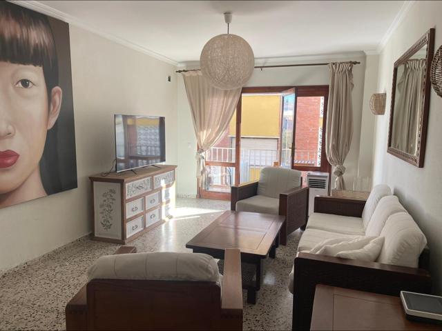 Piso en Venta en el Centro de Estepona – 3 Dormitorios, Balcón . photo 0