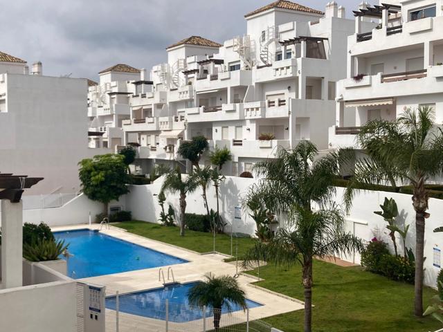 Apartamento con vistas al mar junto a campos de golf. photo 0