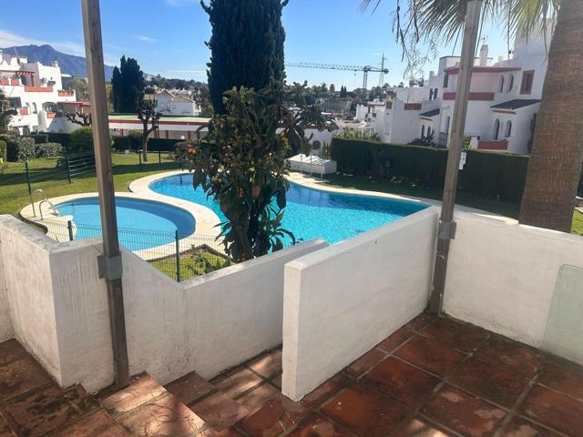 Adosado con Jardín Privado y Terraza en Bel-Air, Estepona. photo 0