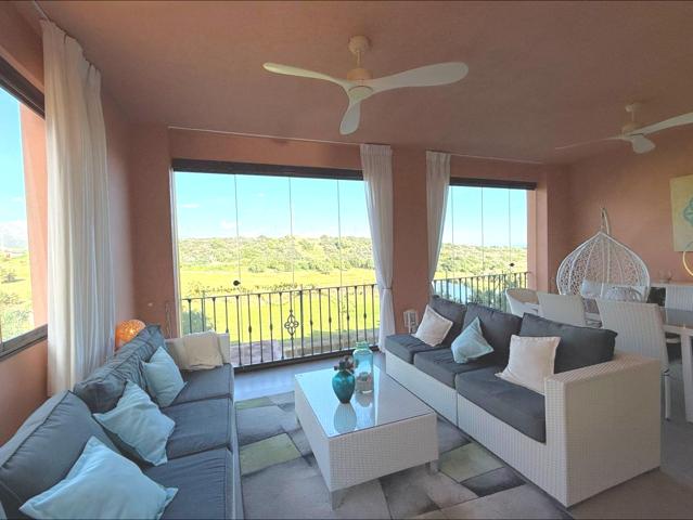 Chalet pareado reformado con vistas al mar, golf y montaña – Nueva Milla de Oro, Estepona photo 0