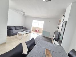 Piso de 4 Dormitorios con Terraza Acristalada en el Centro de Estepona photo 0