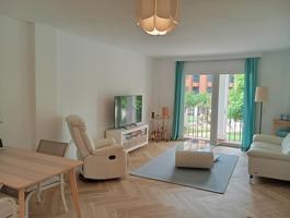 Piso en venta en Estepona – Plaza de las Orquídeas, Estepona photo 0