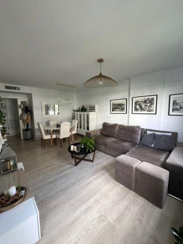 Piso en venta en Estepona centro – 3 dormitorios, piscina y garaje photo 0