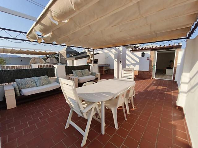 PRECIOSO ÁTICO-DÚPLEX EN LA ZONA DE CAPUCHINOS CON SOLARIUM Y GARAJE photo 0