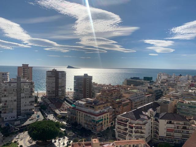 ATICO CON VISTAS INMEJORABLES EN BENIDORM photo 0