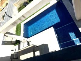 ALQUILER CHALET PAREADO EN GRAN ALACANT photo 0