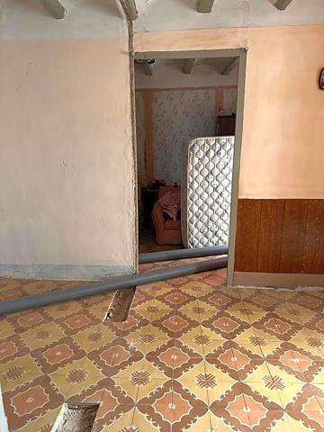 CASA EN VENTA EN FREGINALS photo 0