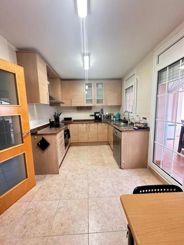 🏡 Adosado Espectacular a Remolins, Tortosa: Tu Nueva Vida te espera ! photo 0