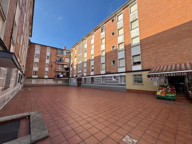 Piso En venta en Calle El Tinaco, 7, Centro, Laredo photo 0