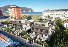 Unifamiliar Pareada En venta en Avenida Enrique Mowinkel, 0, Zona Playa, Laredo photo 0