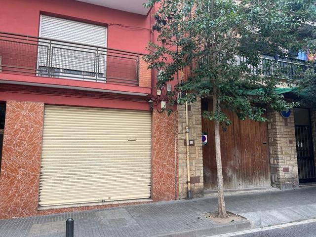 Almacén En venta en Centre, Reus photo 0