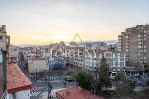 Piso En venta en Centre, Reus photo 0