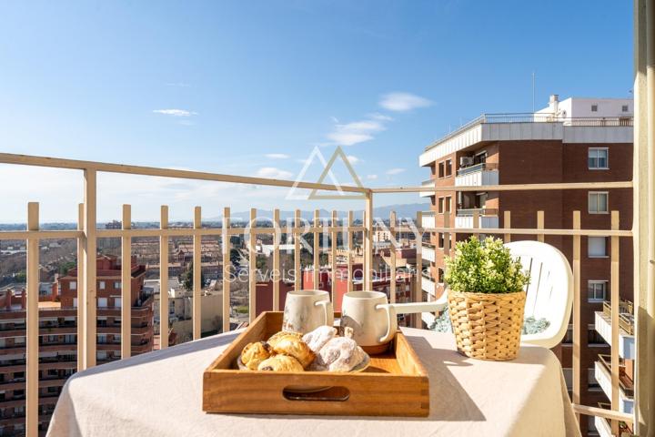 Piso En venta en Reus, Reus photo 0