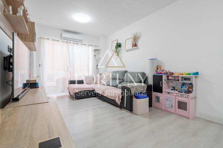 Piso En venta en Reus, Reus photo 0