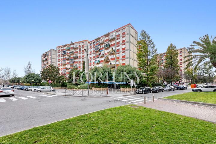 Piso En venta en Reus, Reus photo 0