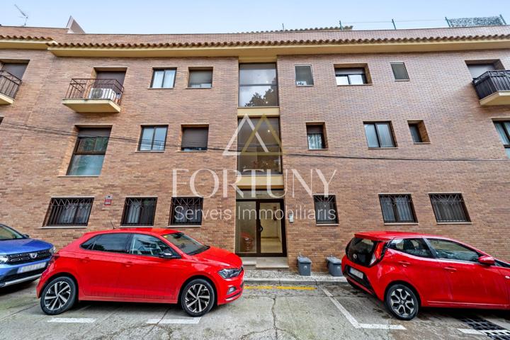 🌟 Piso Seminuevo con Gran Terraza y Vistas Increíbles en Riudecols 🌟 photo 0