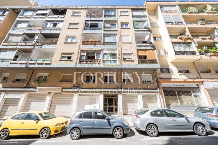 Piso en venta en Zona Centro de Reus photo 0