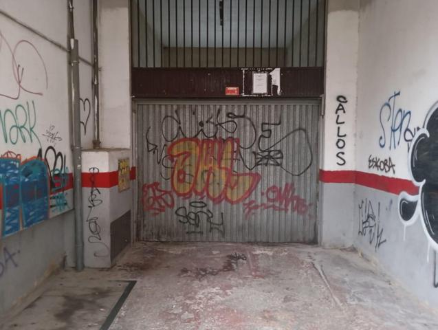 Alquiler Plaza Parking Moto Zona Centro de Reus photo 0