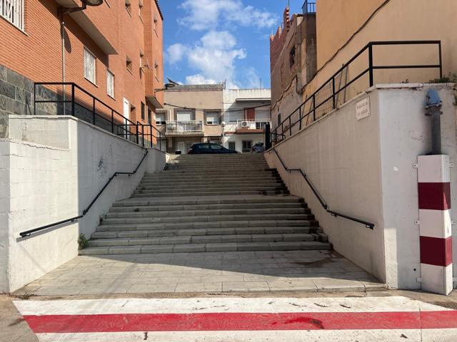 Local en Venta en La Plana Vila-Seca photo 0