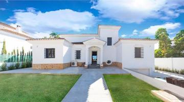 Unifamiliar En alquiler en Nueva Andalucía, Marbella photo 0