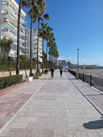 Unifamiliar Pareada En venta en Milla De Oro, Marbella photo 0