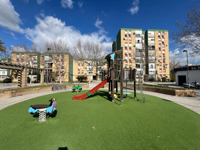 Piso En venta en Centro, Montequinto photo 0