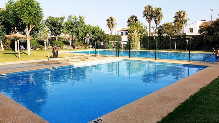 Casa En venta en Espartinas, Espartinas photo 0